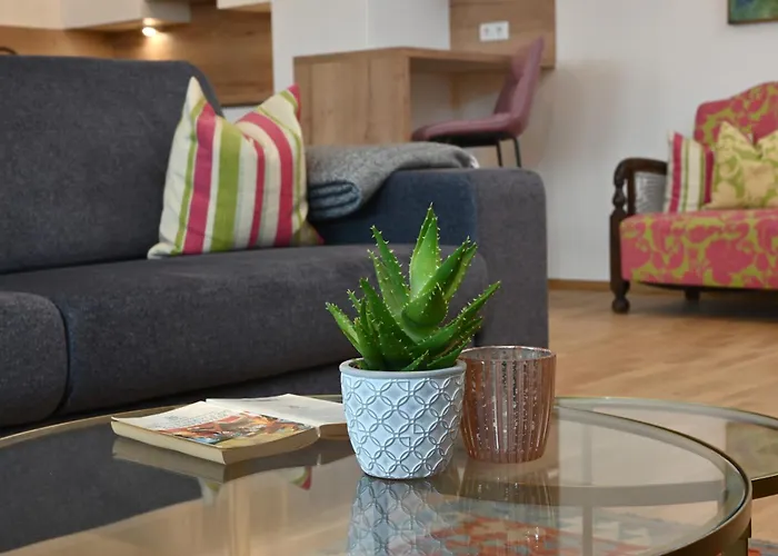 Gloriette - Boutiqueappartements Am Woerthersee 公寓式酒店